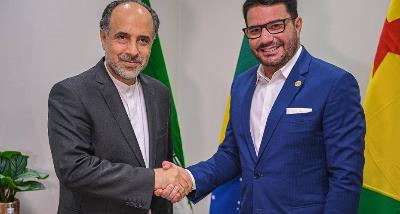 دیدار سفیر جمهوری اسلامی ایران در برزیل با فرماندار ایالت آکری - شمال برزیل